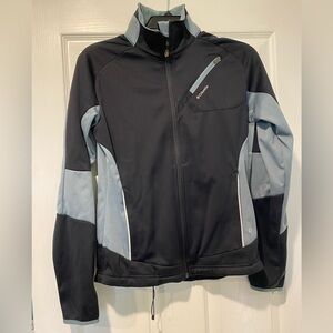Columbia women’s Omni-Shield sz S